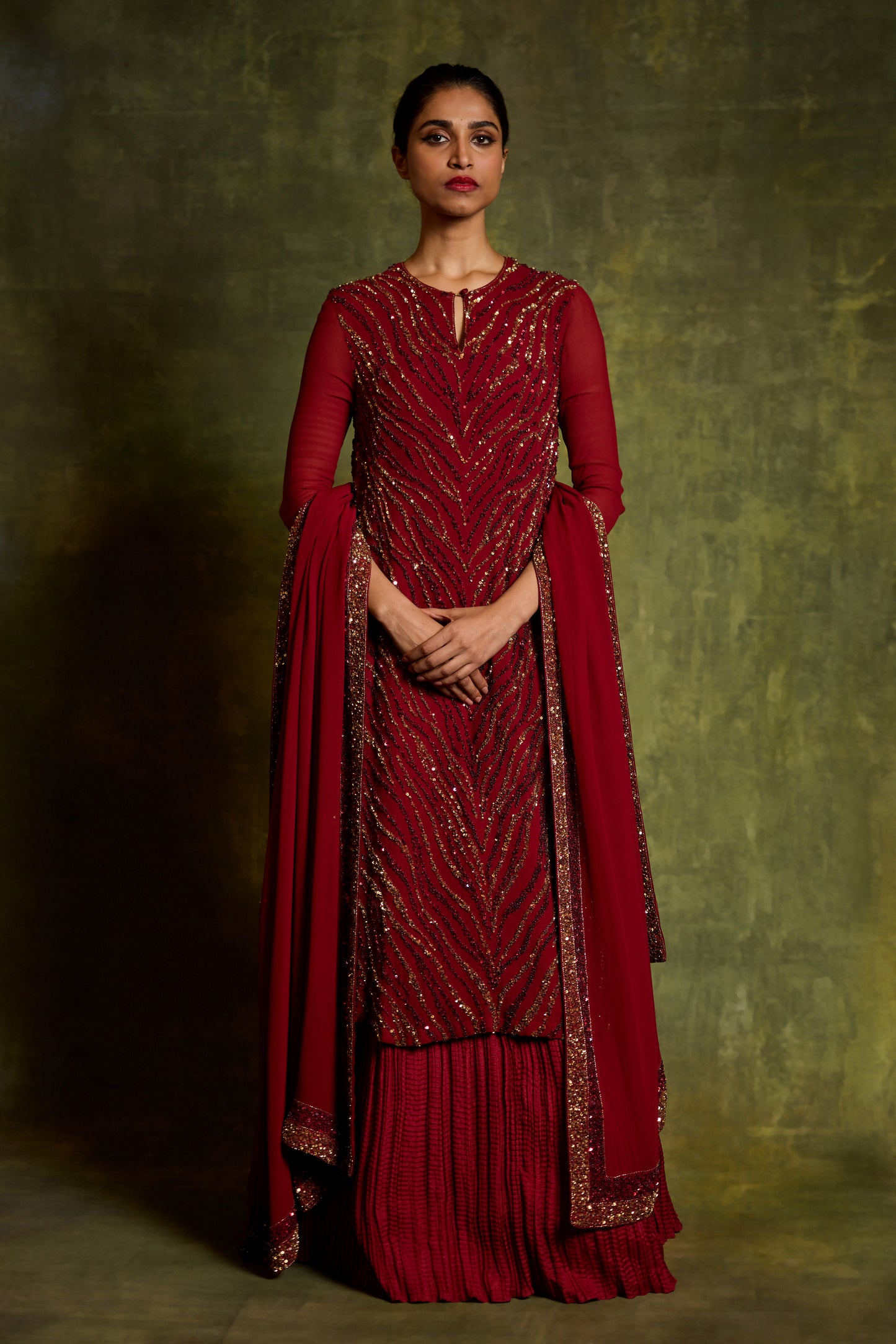 Kurta Set in Sequin Embroidery