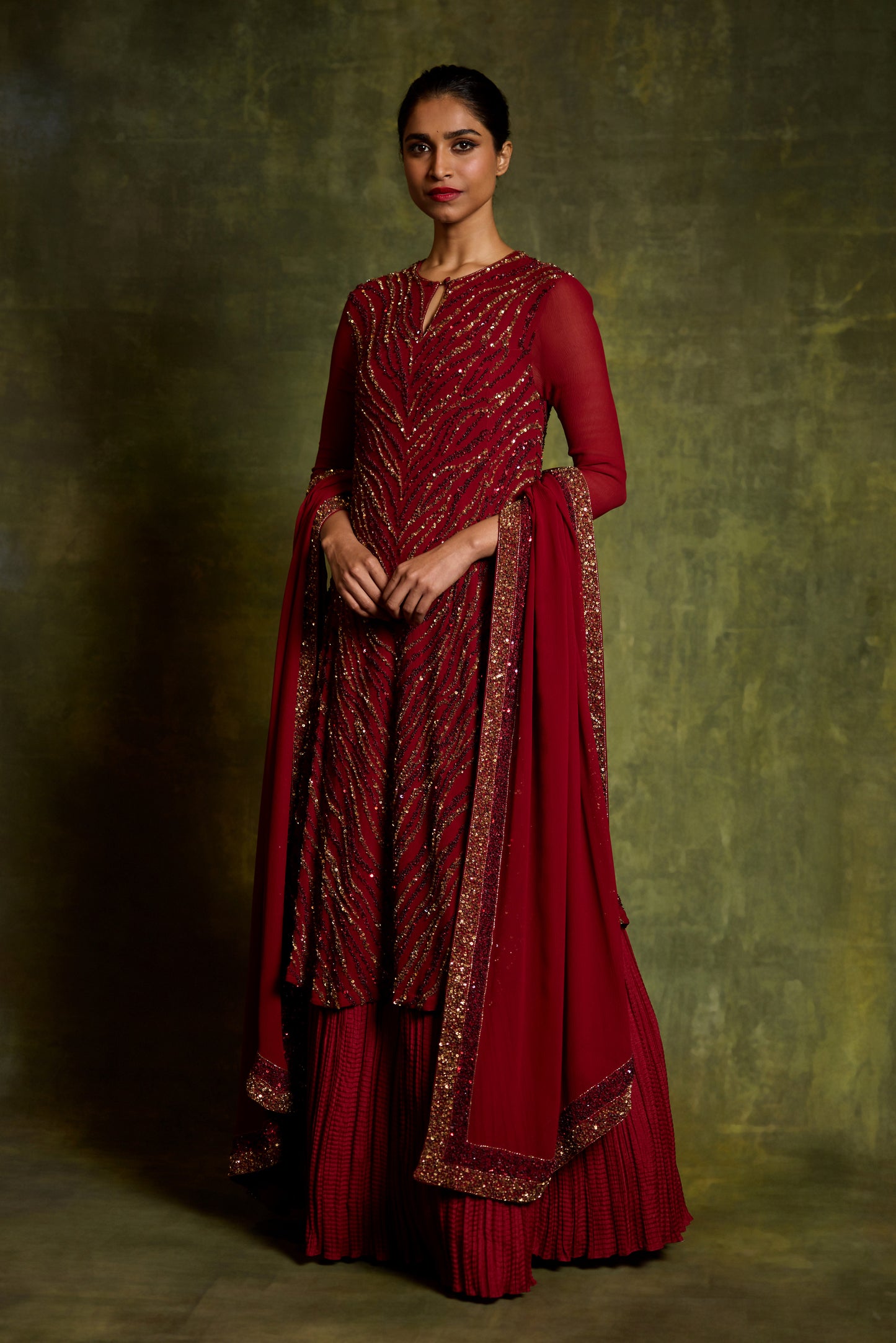 Kurta Set in Sequin Embroidery