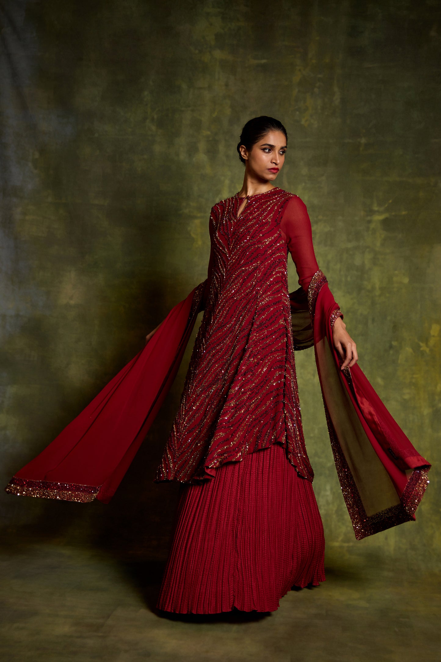 Kurta Set in Sequin Embroidery