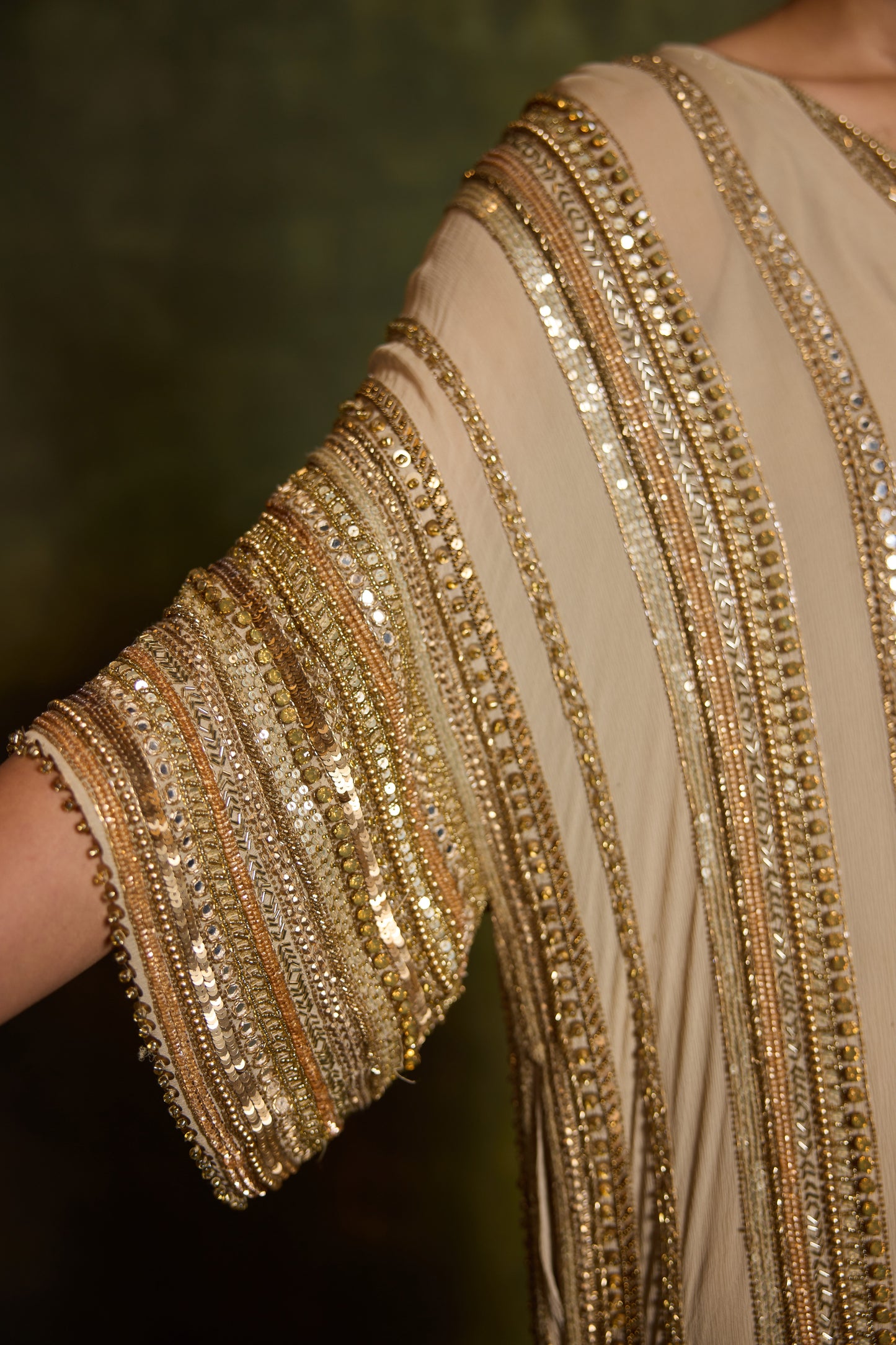 Kaftan Set in Sequin Loat Embroidery