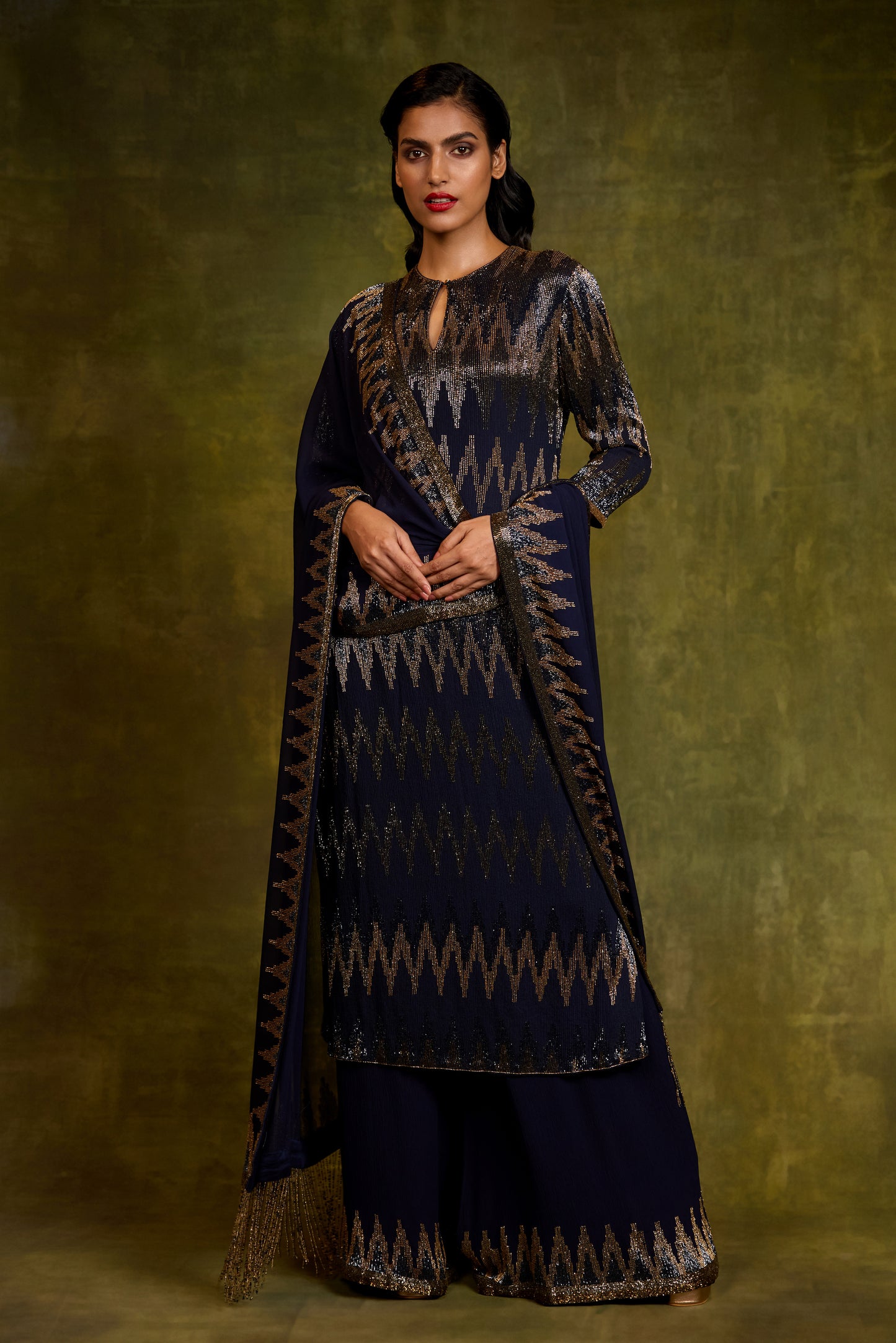 Kurta Set in Cutdana Embroidery