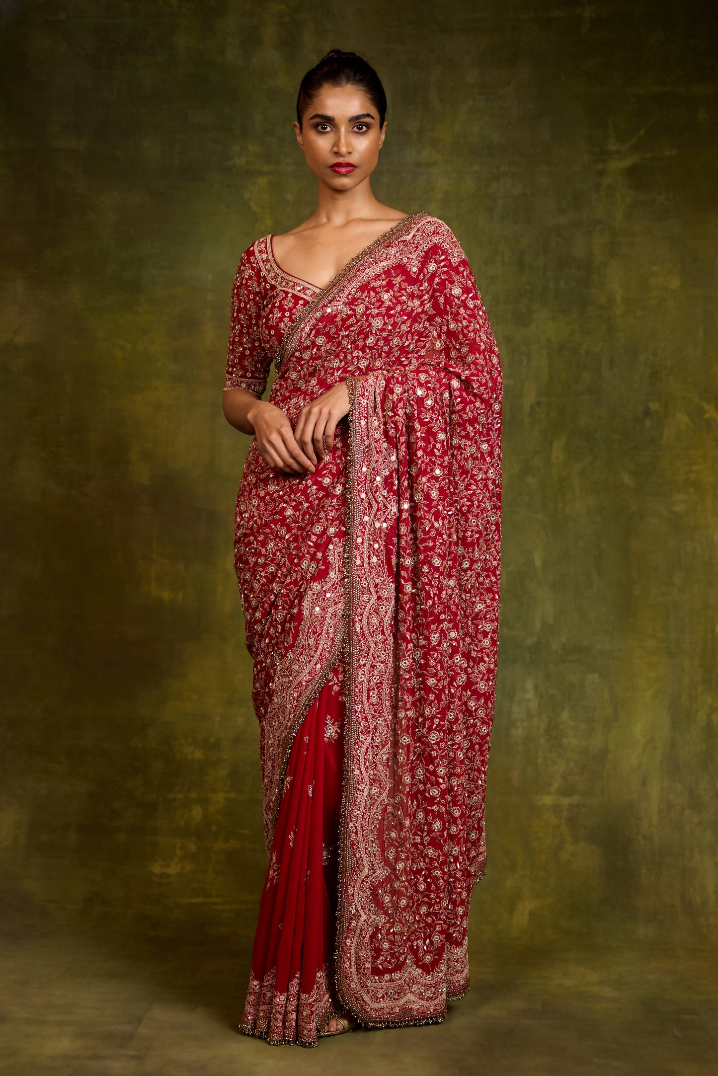 Sari Set in Mirror & Thread Embroidery