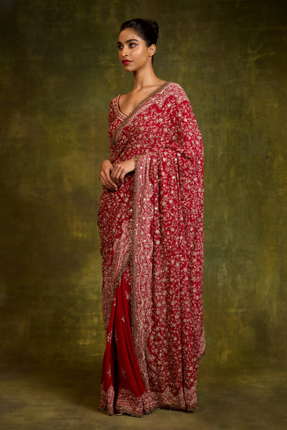 Sari Set in Mirror & Thread Embroidery