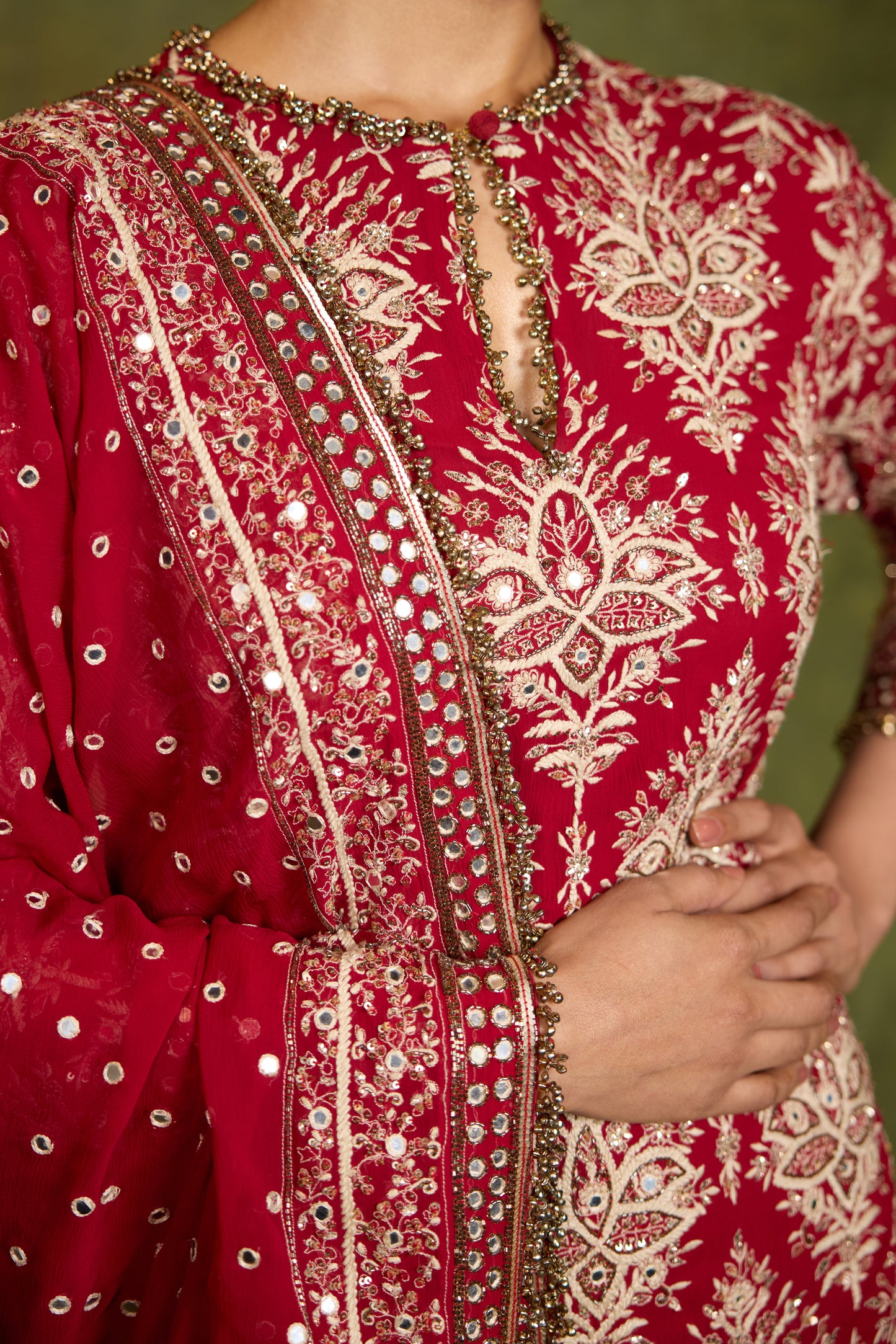 Kurta Set in Mirror & Thread Embroidery