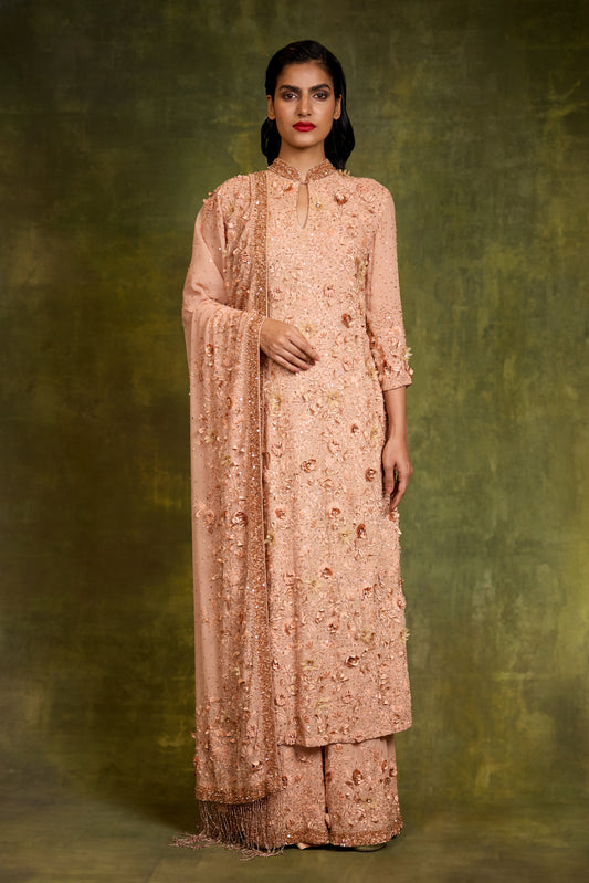 Kurta Set in 3D Floral Embroidery