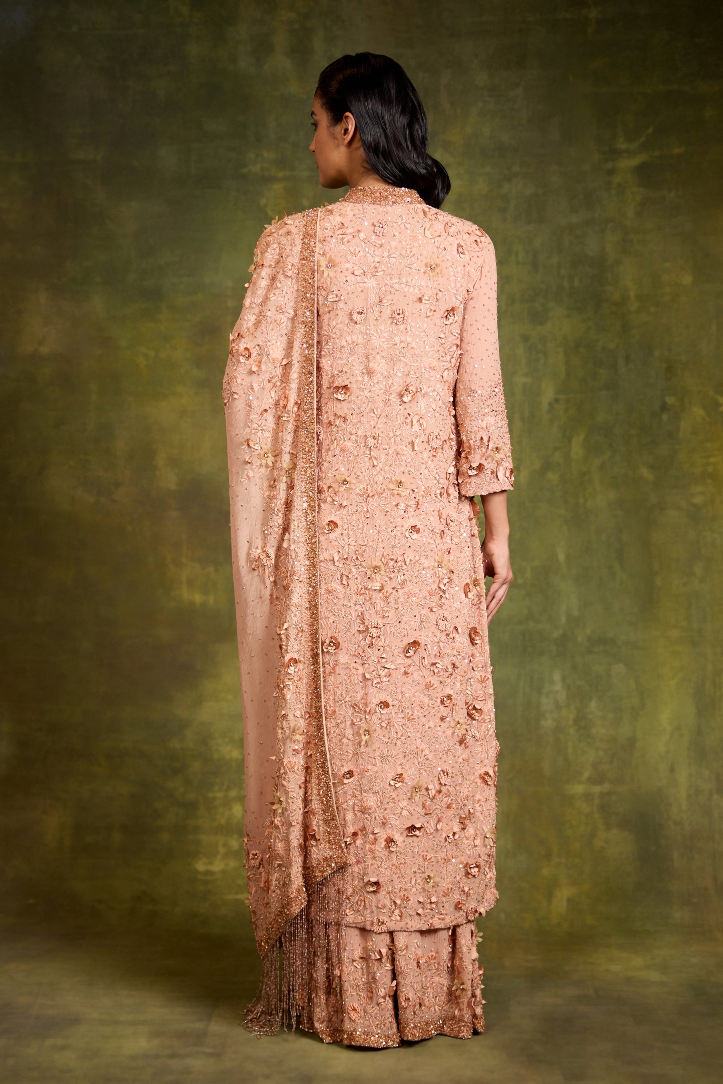 Kurta Set in 3D Floral Embroidery