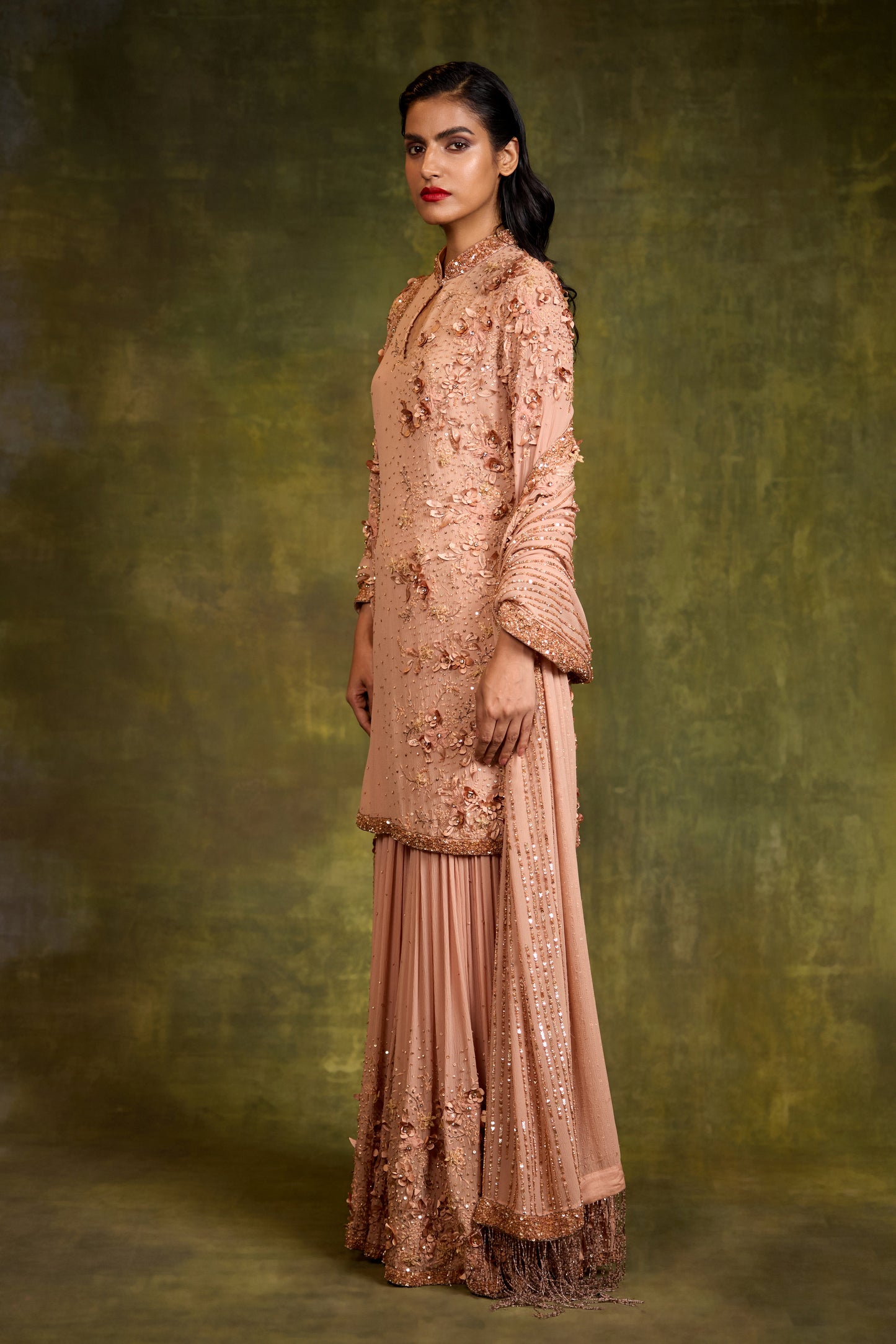 Gharara Set In 3D Floral Embroidery