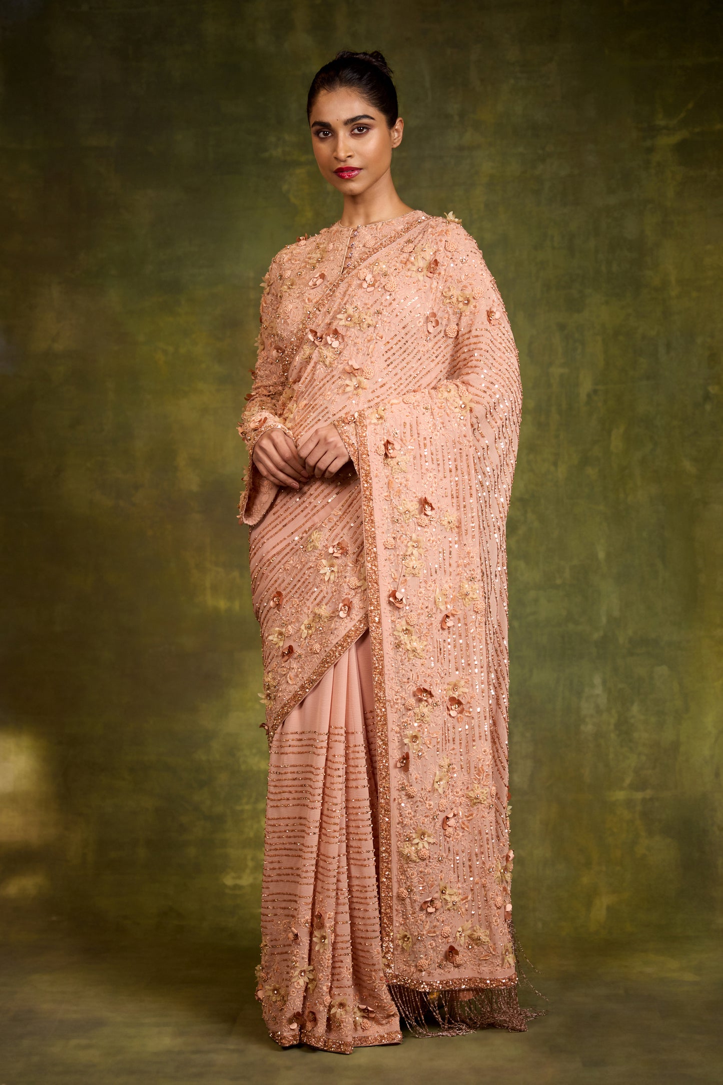 Sari Set in 3D Floral Embroidery