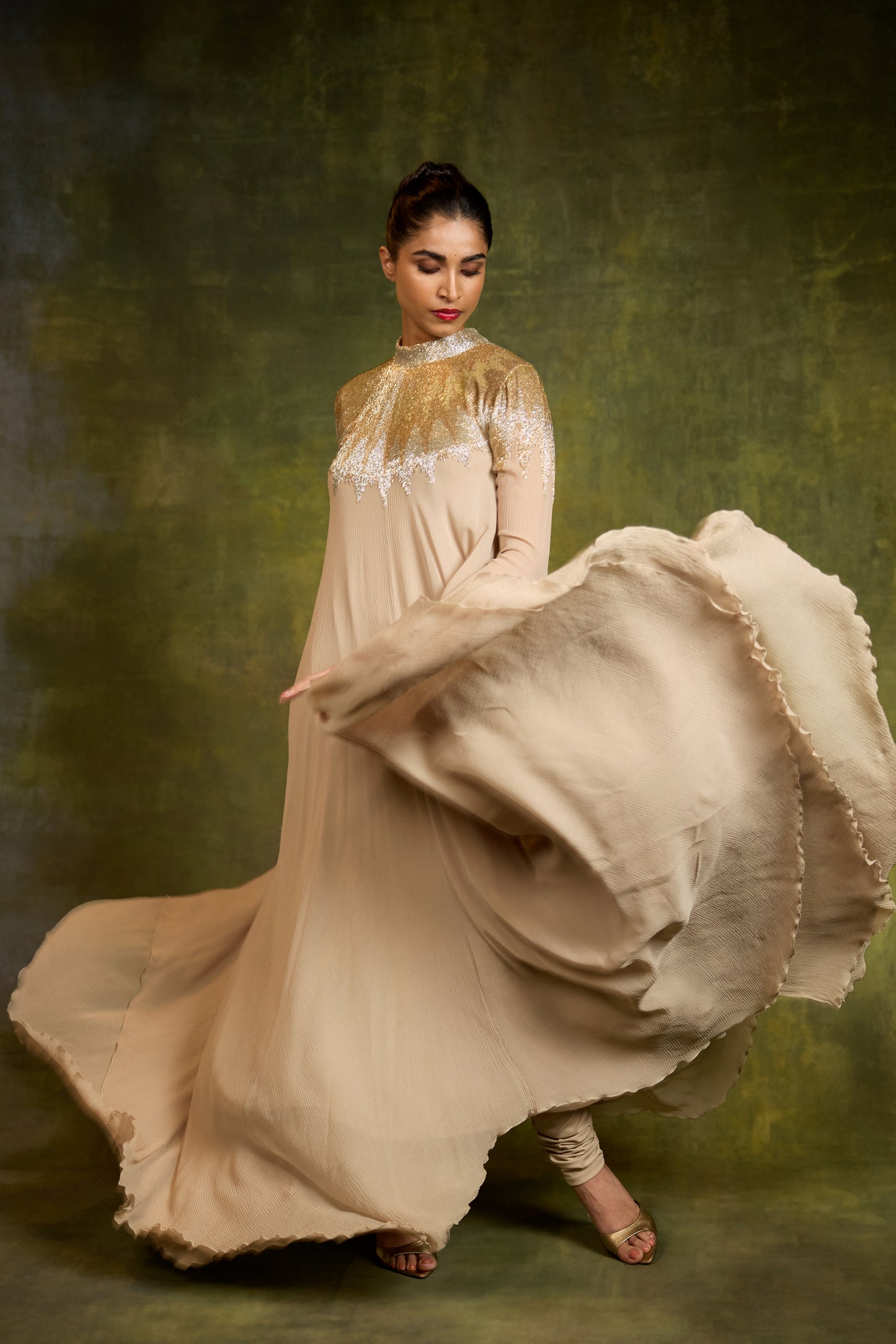 Asymmetric Kurta Set in Cutdana Embroidery