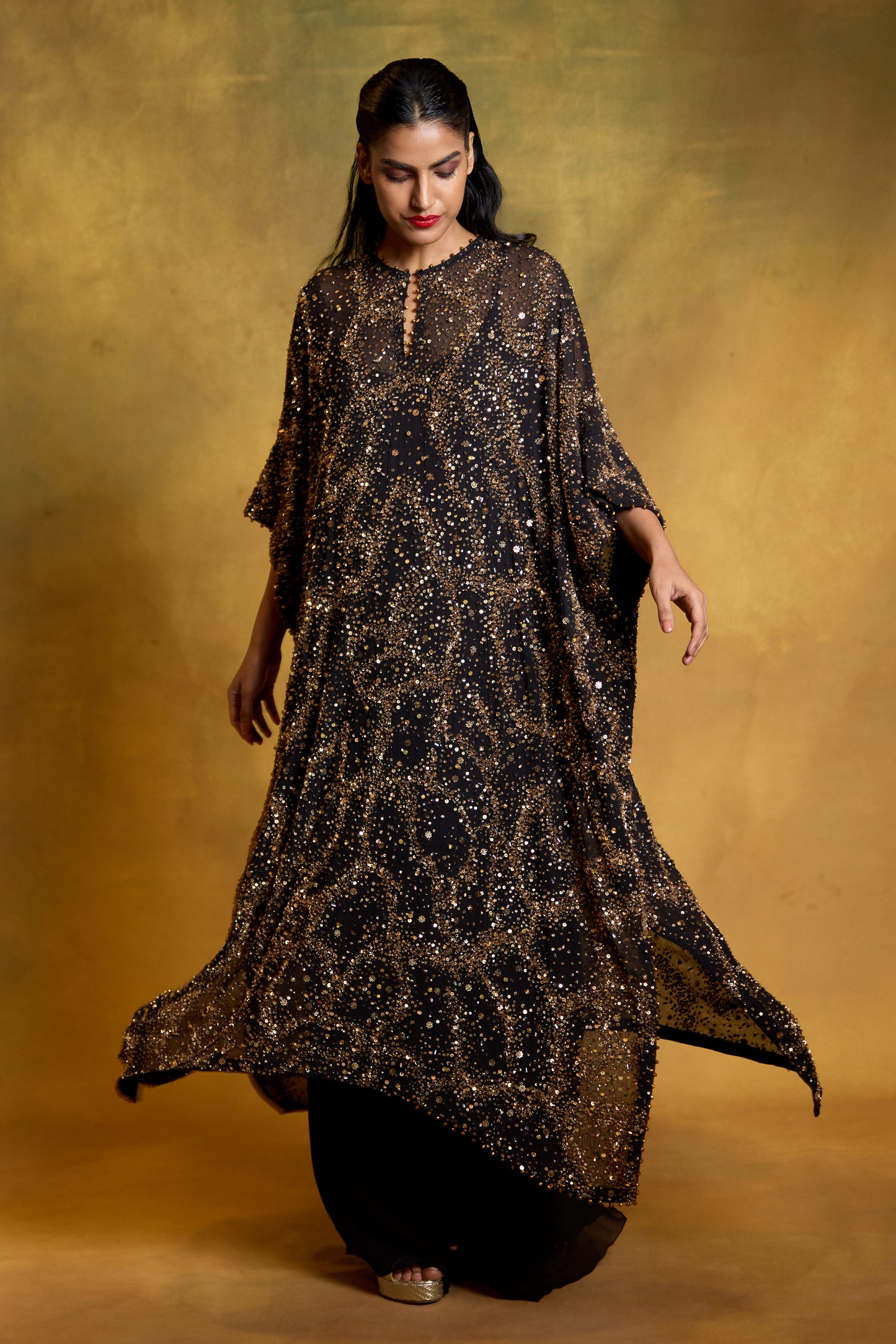Kaftan Set in Sequin Sprinkle & Stone Work