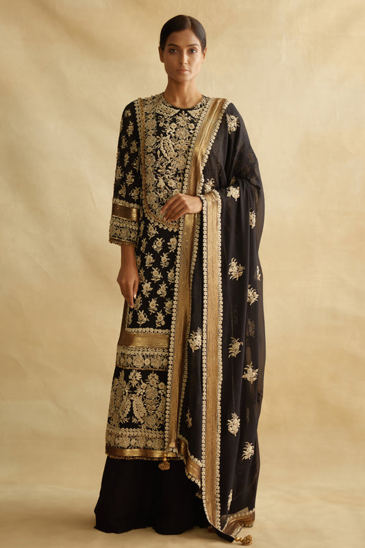 Kurta Set in Old World Ivory Thread Embroidery