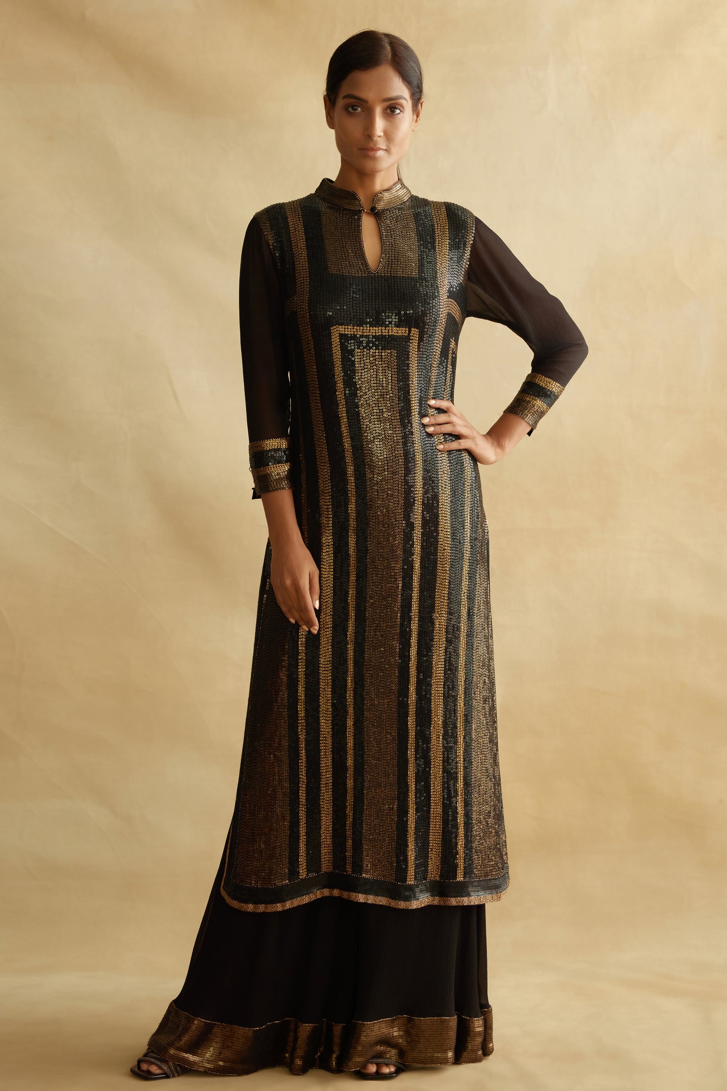 Kurta Set in Metallic Sequin Embroidery