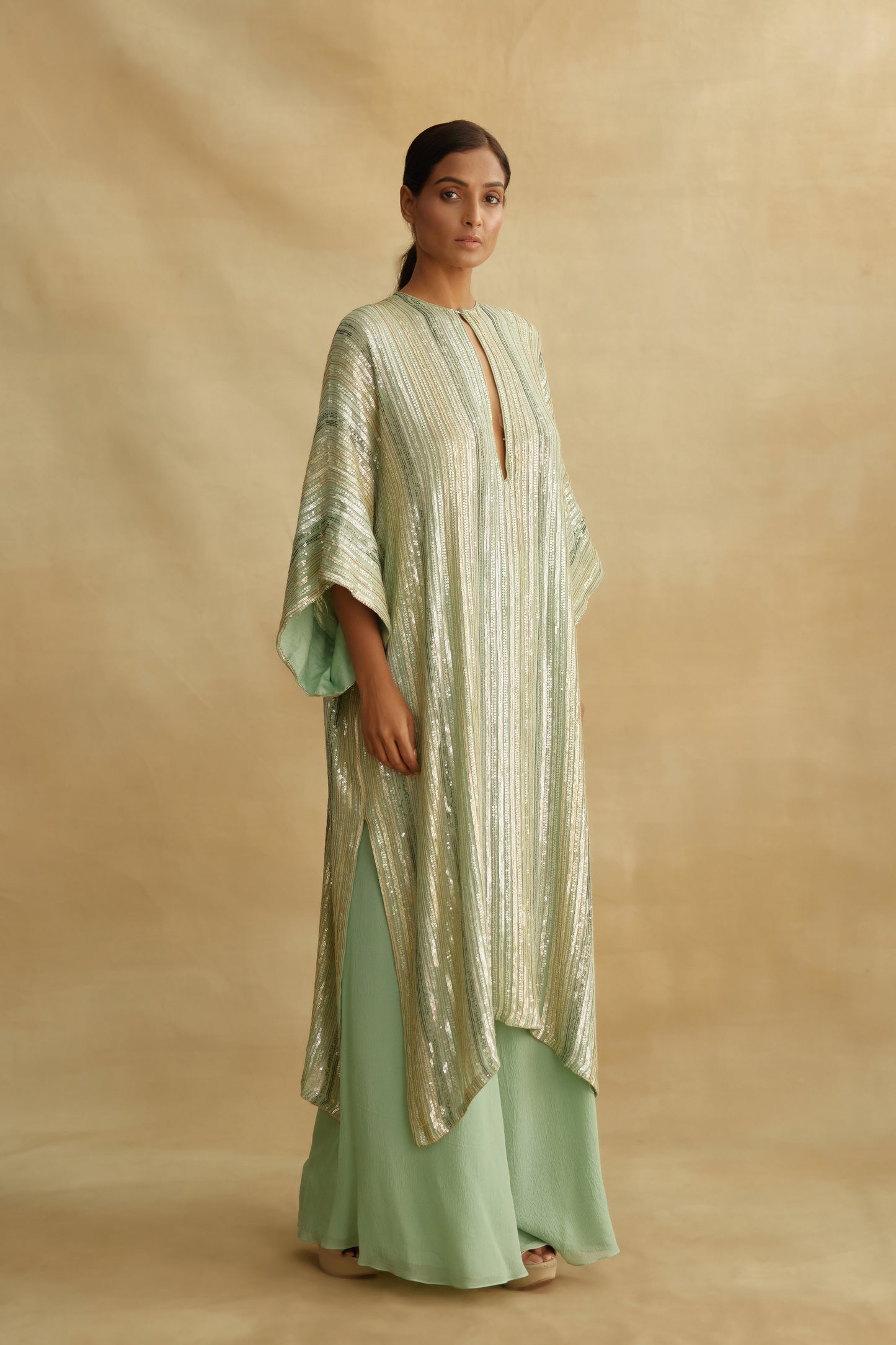 Kaftan Set in Small Sequin Embroidery