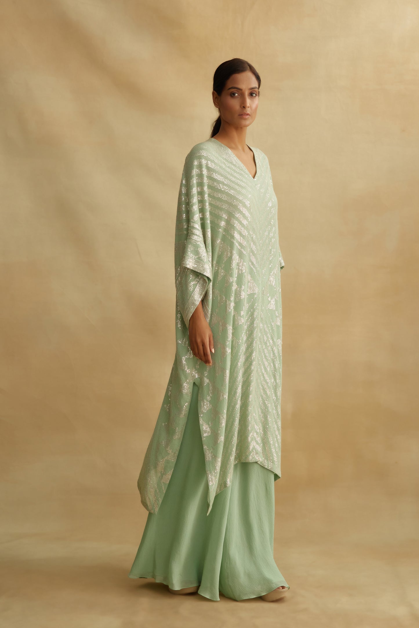 Kaftan Set in Small Sequin Embroidery
