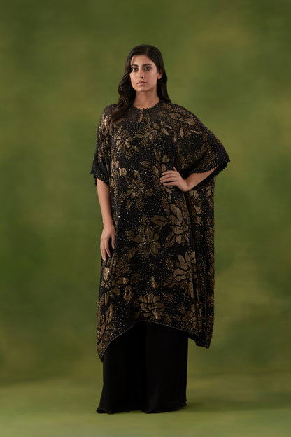 Kaftan Kurta Set in Floral Sprinkle Embroidery
