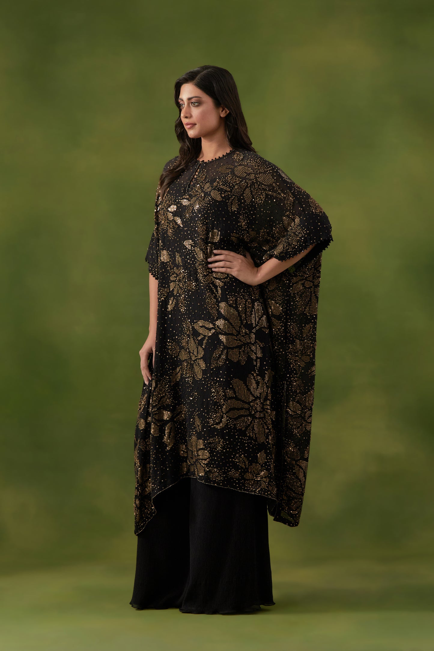 Kaftan Kurta Set in Floral Sprinkle Embroidery
