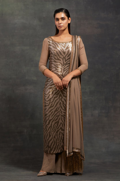 Kurta Set In Zebra Pattern Sequin Embroidery