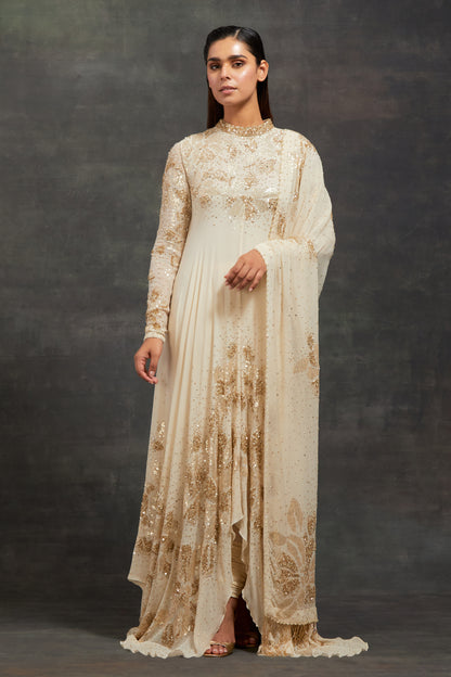 Asymmetric Kurta Set In Floral Sprinkle Sequin Embroidery