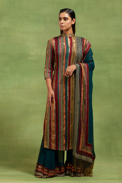 Kurta Set In Dhari Thread and Sequin Embroidery
