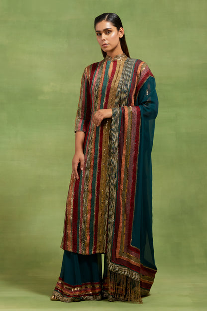 Kurta Set In Dhari Thread and Sequin Embroidery