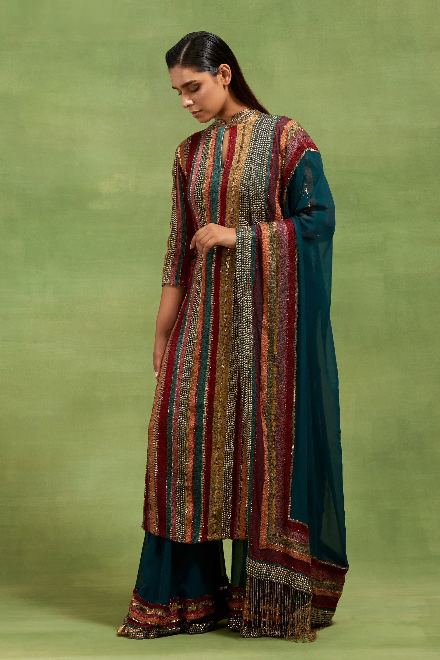 Kurta Set In Dhari Thread and Sequin Embroidery