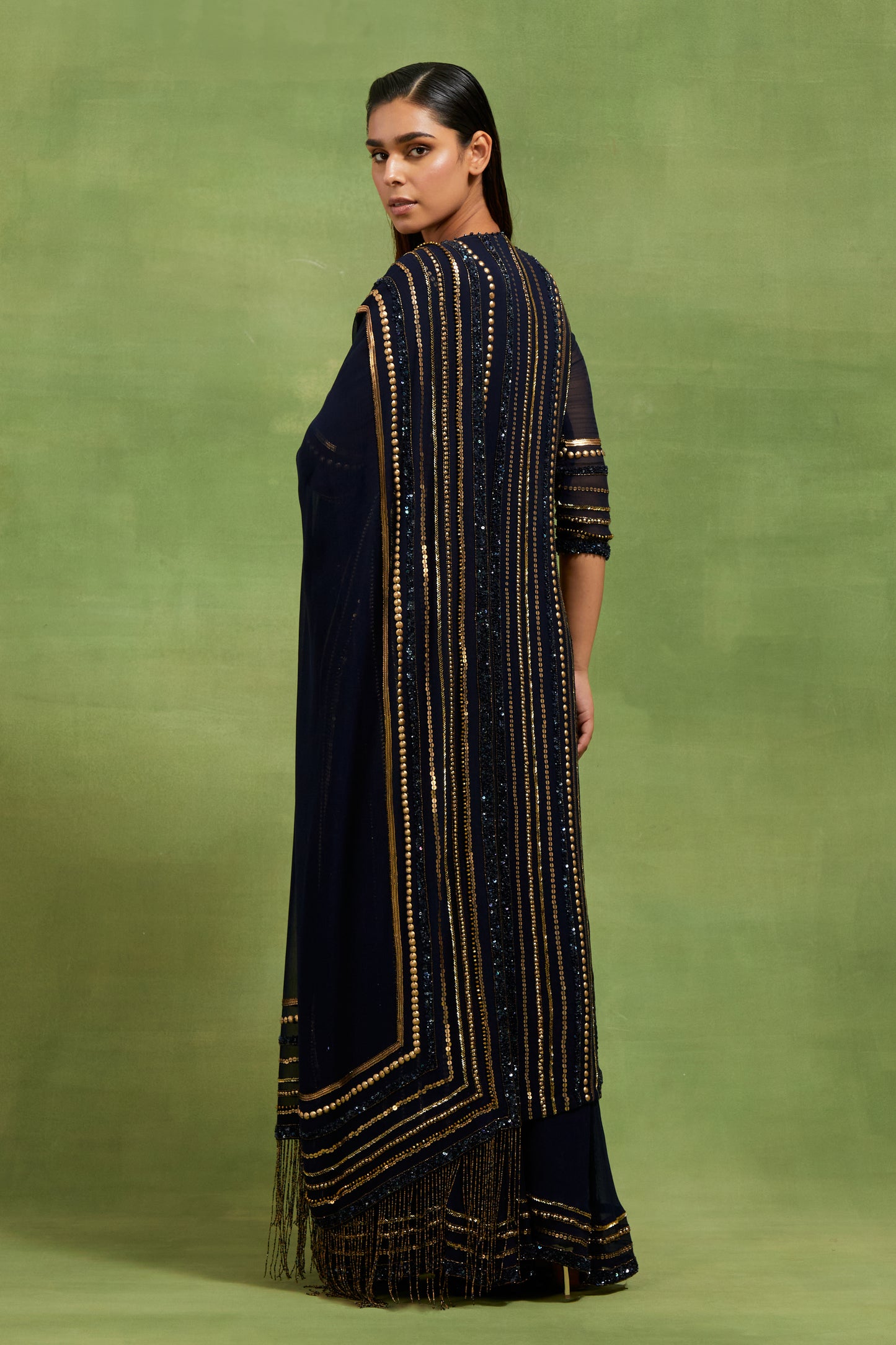 Kurta Set in Sequin Line embroidery