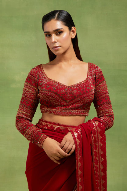 Sari Set In Egyptian Cutdana Pattern Embroidery