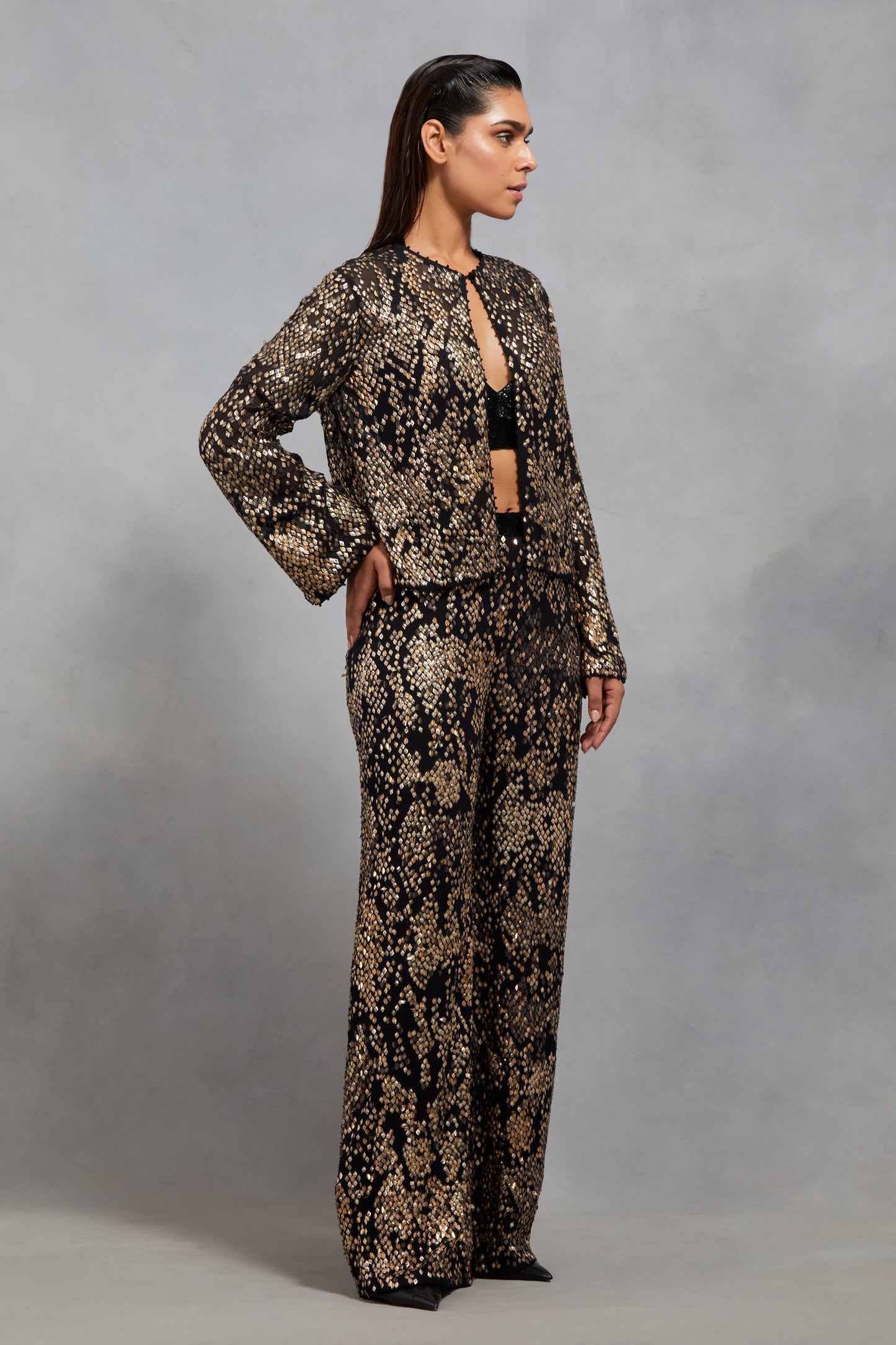 Jacket set in Sequin Textured Snake Pattern