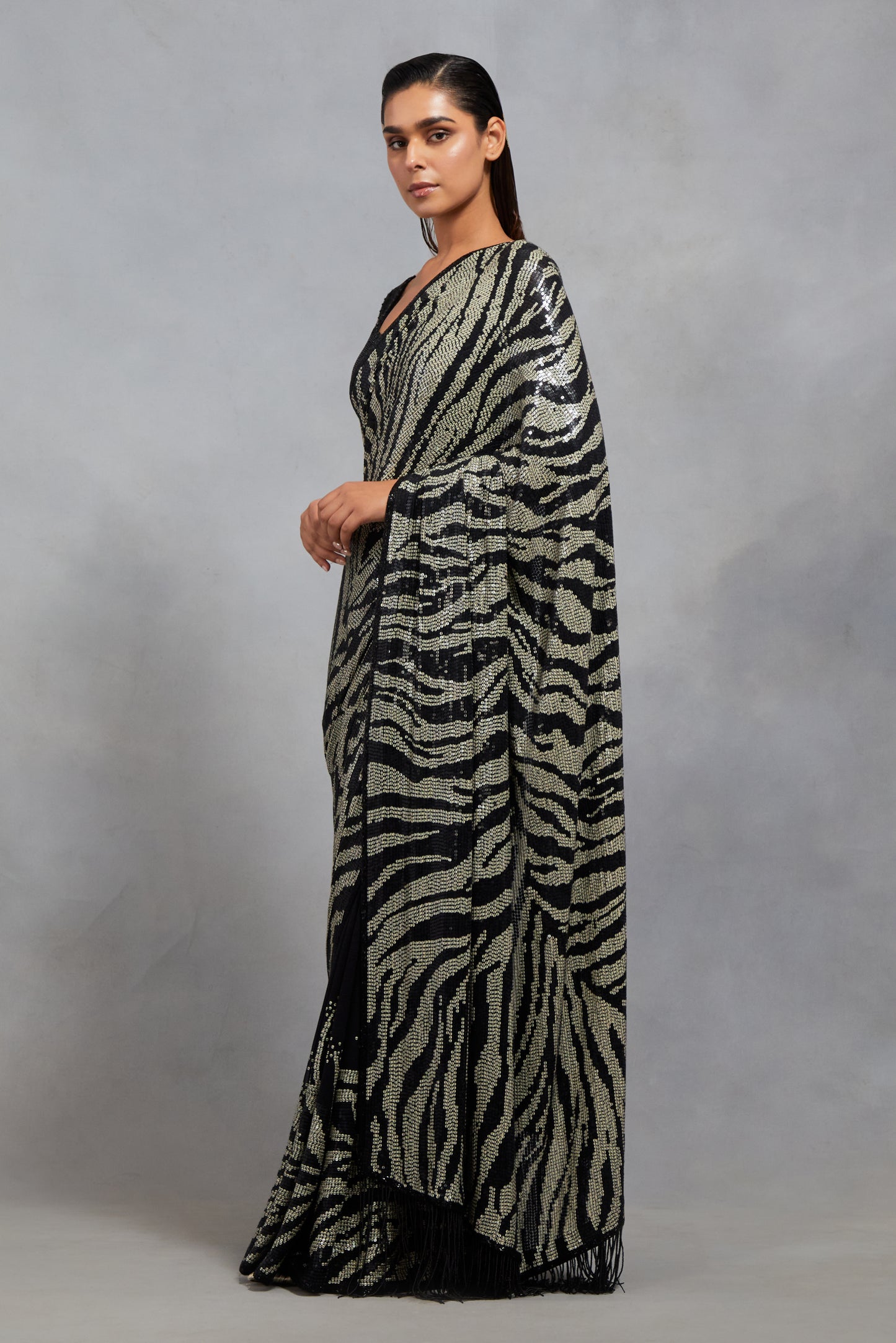 Sari Set in sequin embroidery in the iconic black and white Design