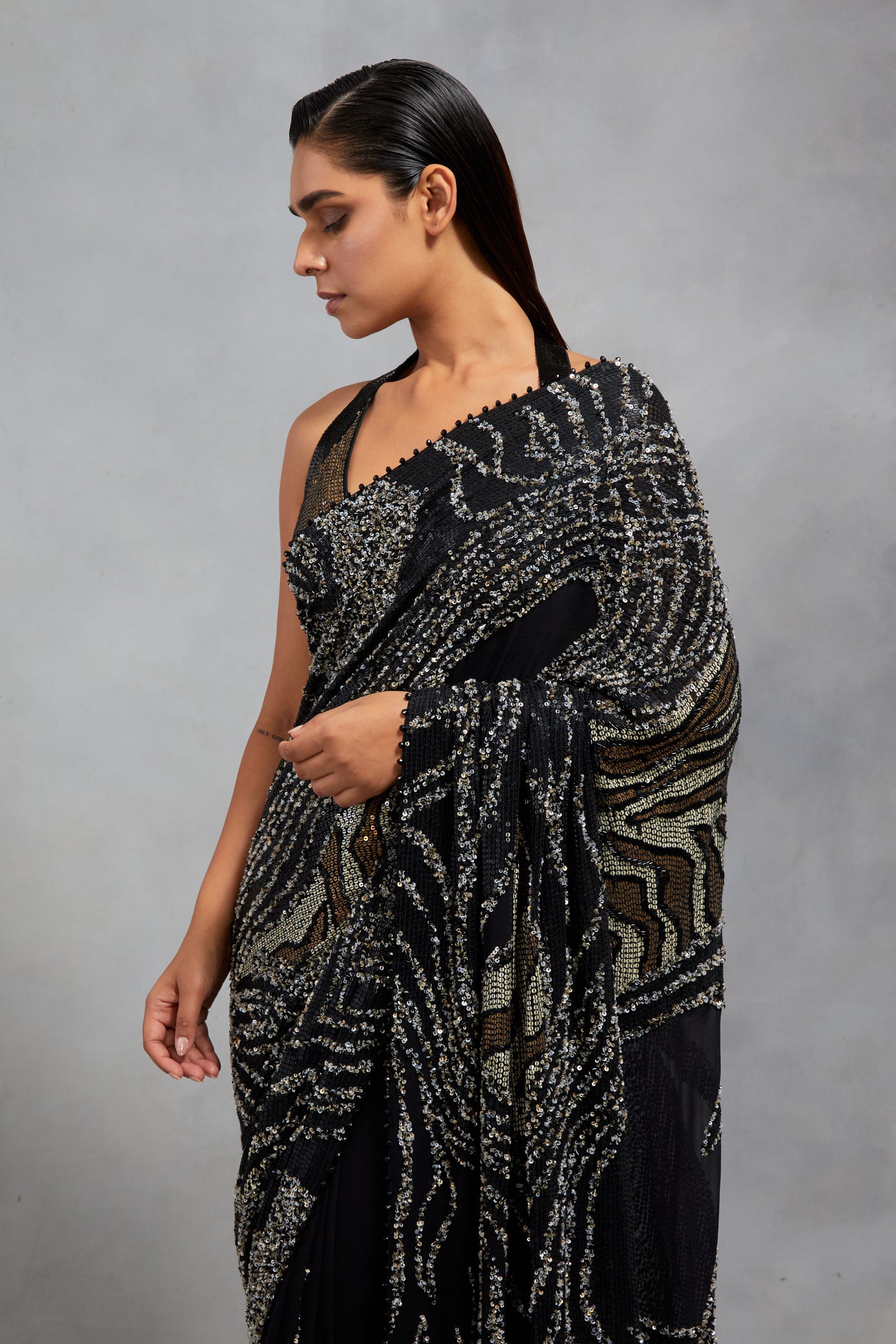 Sari Set In Sequin Embroidery in Mix Animal Design pattern