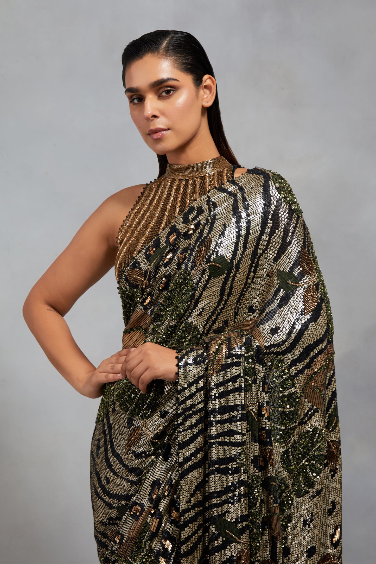Sari Set in Sequin Embroidery in Animal & Foliage Design Pattern