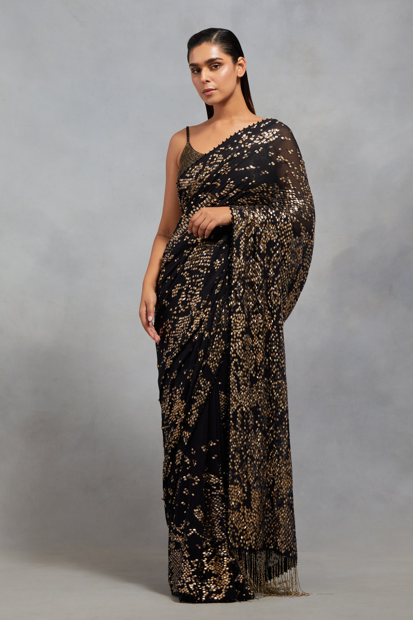 Sari Set in Snake Pattern Sequin Embellishment