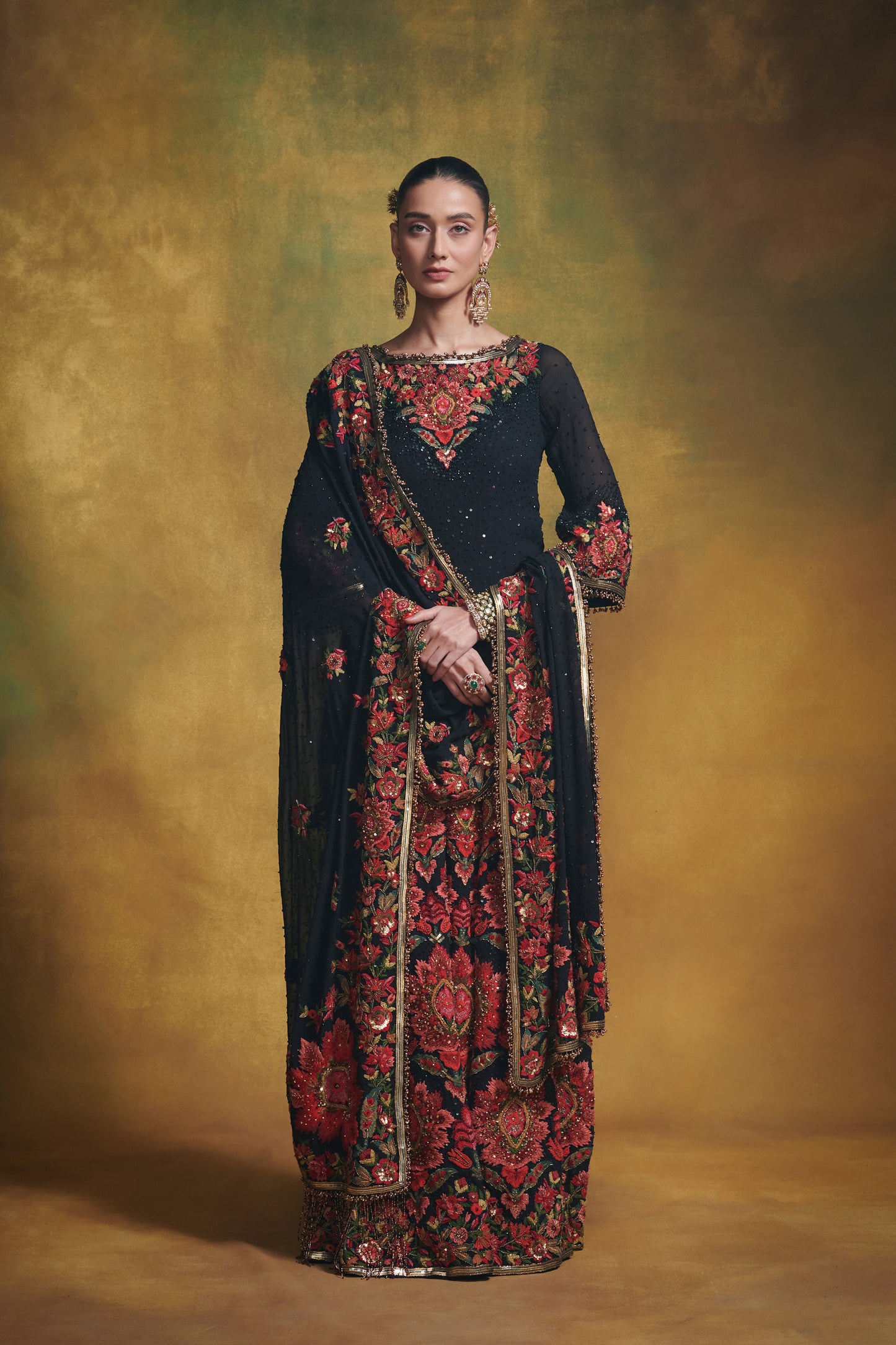 Sharara Set in Floral Thread Embroidery