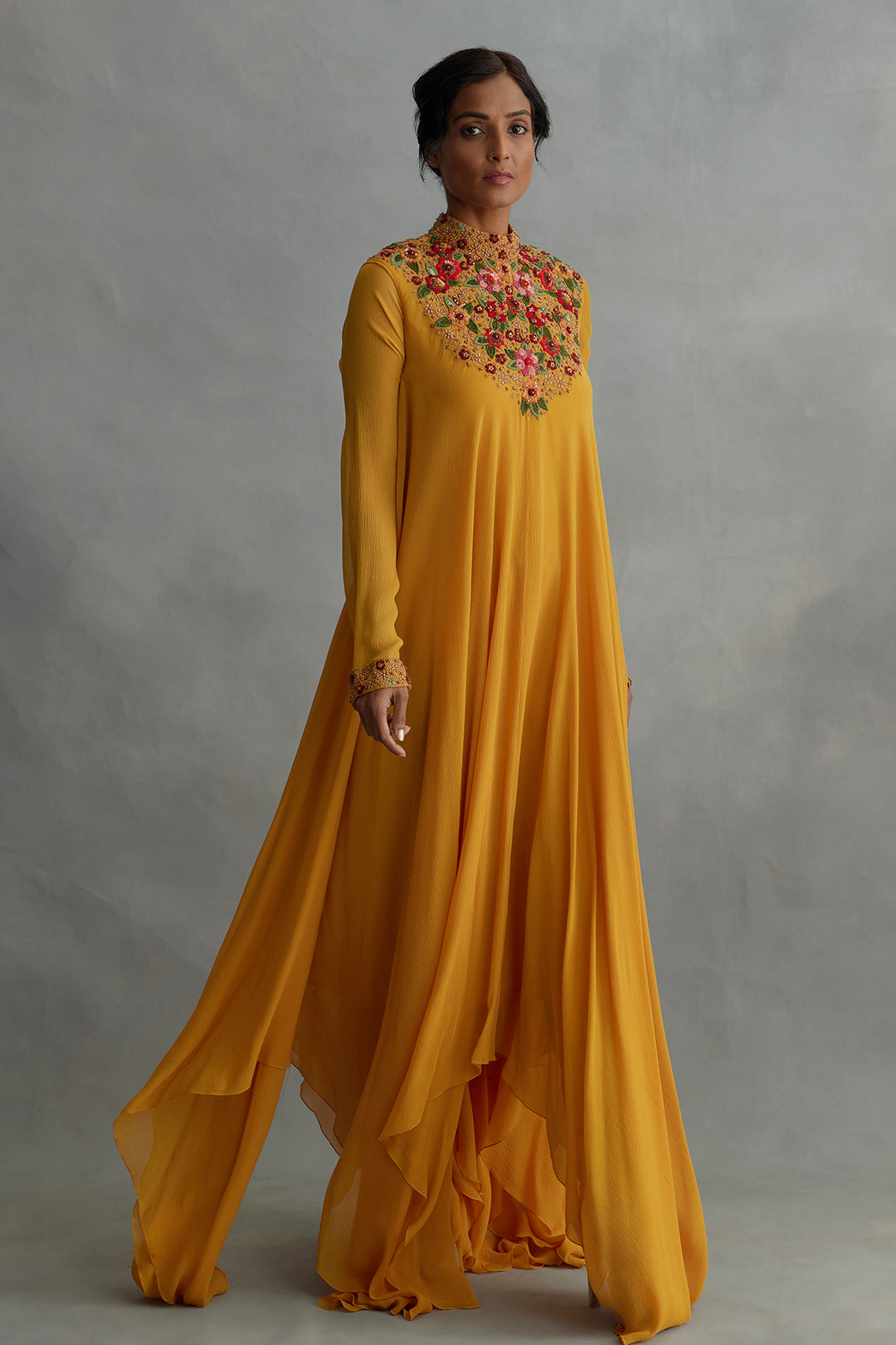 Asymmetric Kurta Set with Multi Thread Embroidery