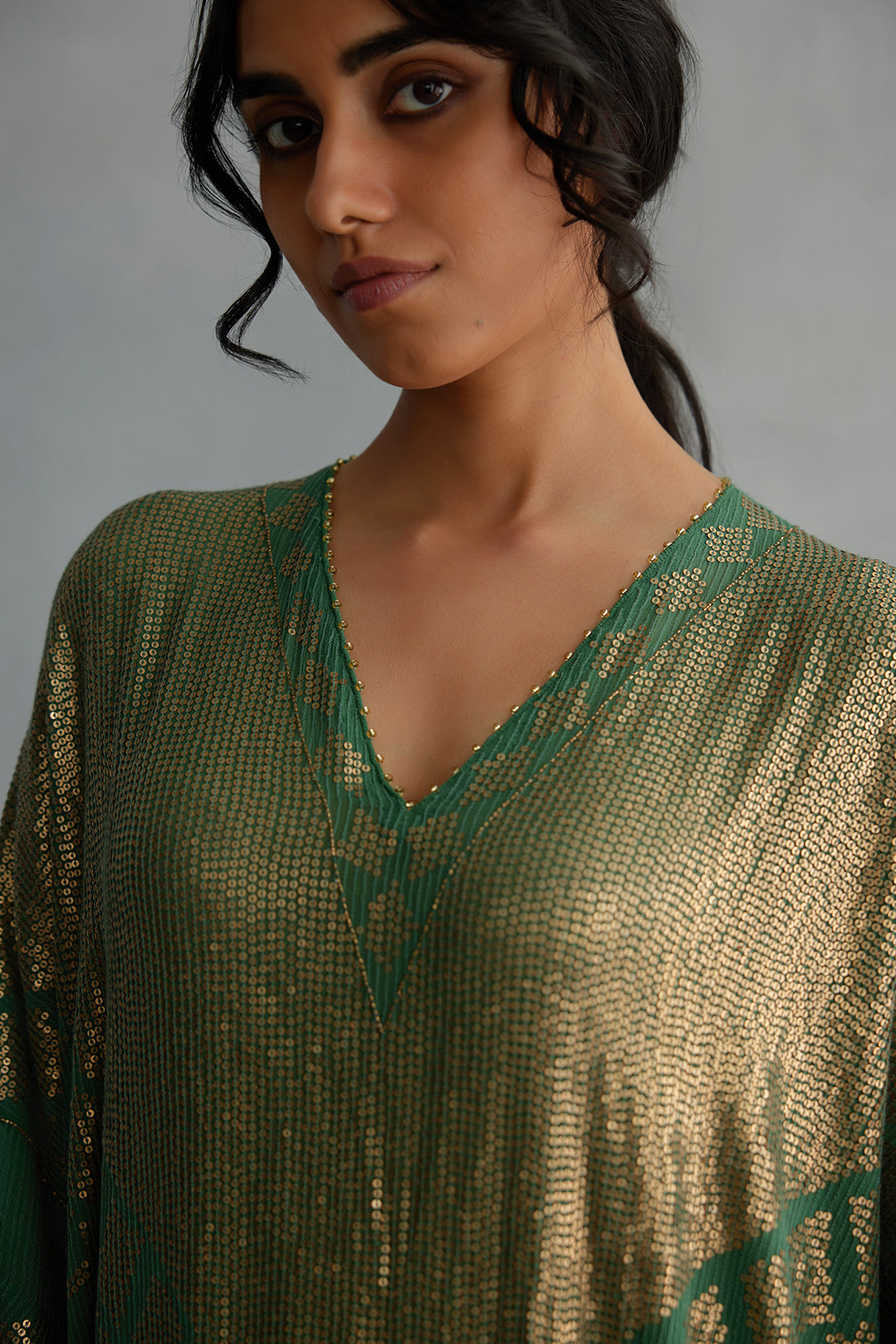 Kaftan Set in Small Sequin Embroidery