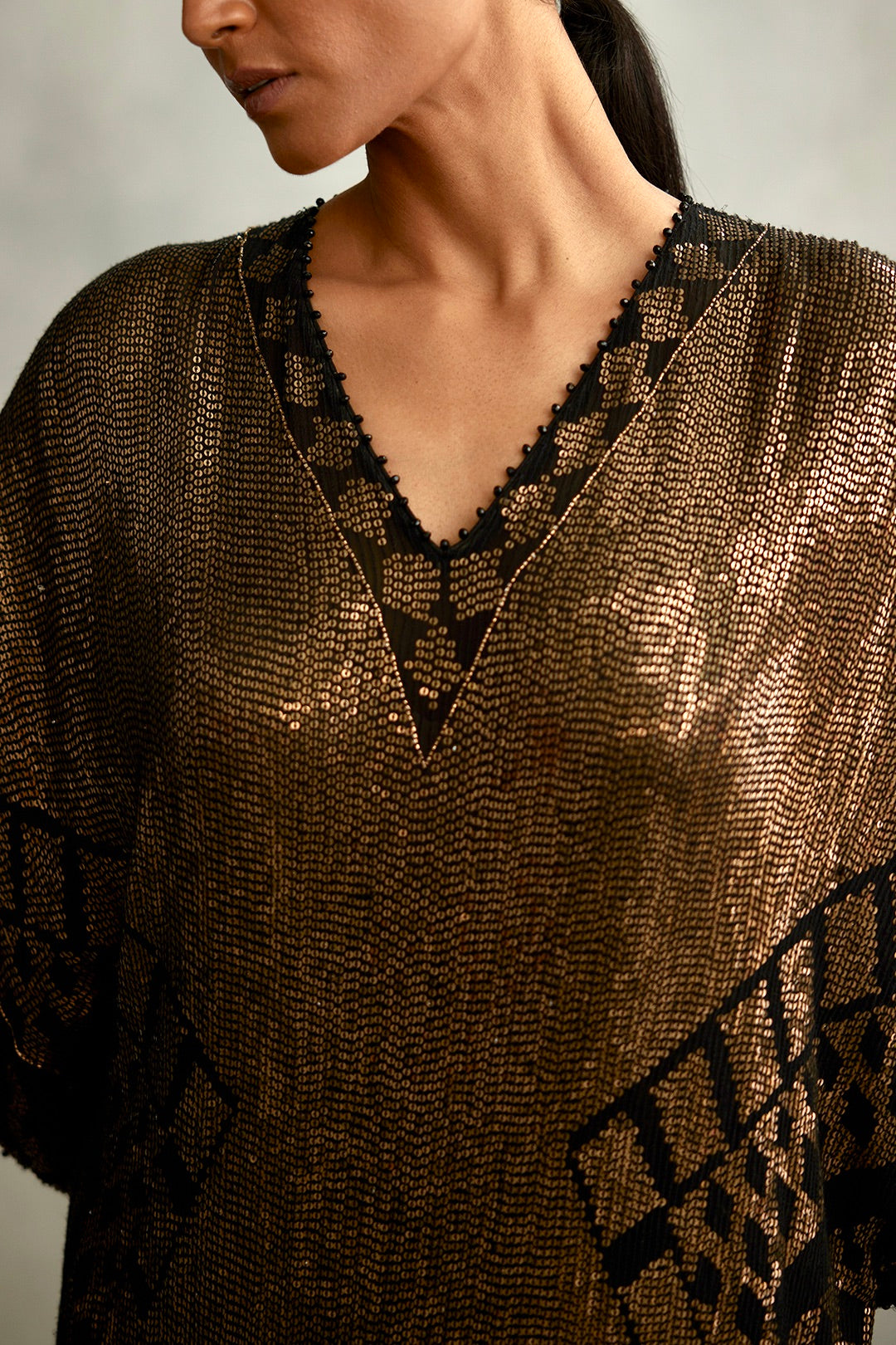 Kaftan Set in Small Sequin Embroidery