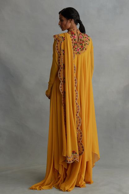 Asymmetric Kurta Set with Multi Thread Embroidery