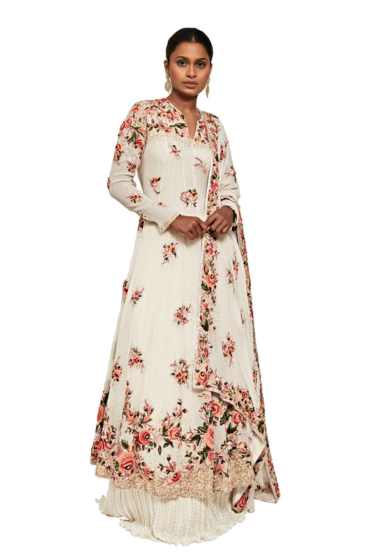 Anarkali Kurta Set in Floral Thread Embroidery