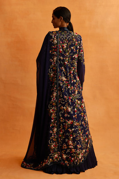 Jacket Set with Anchor Floral Thread Embroidery