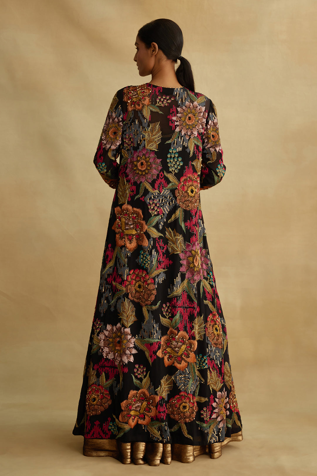 Jacket Set in Ikkat Floral Embroidery