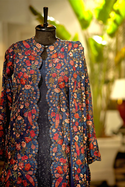 Jacket Set in Floral Thread Embroidery
