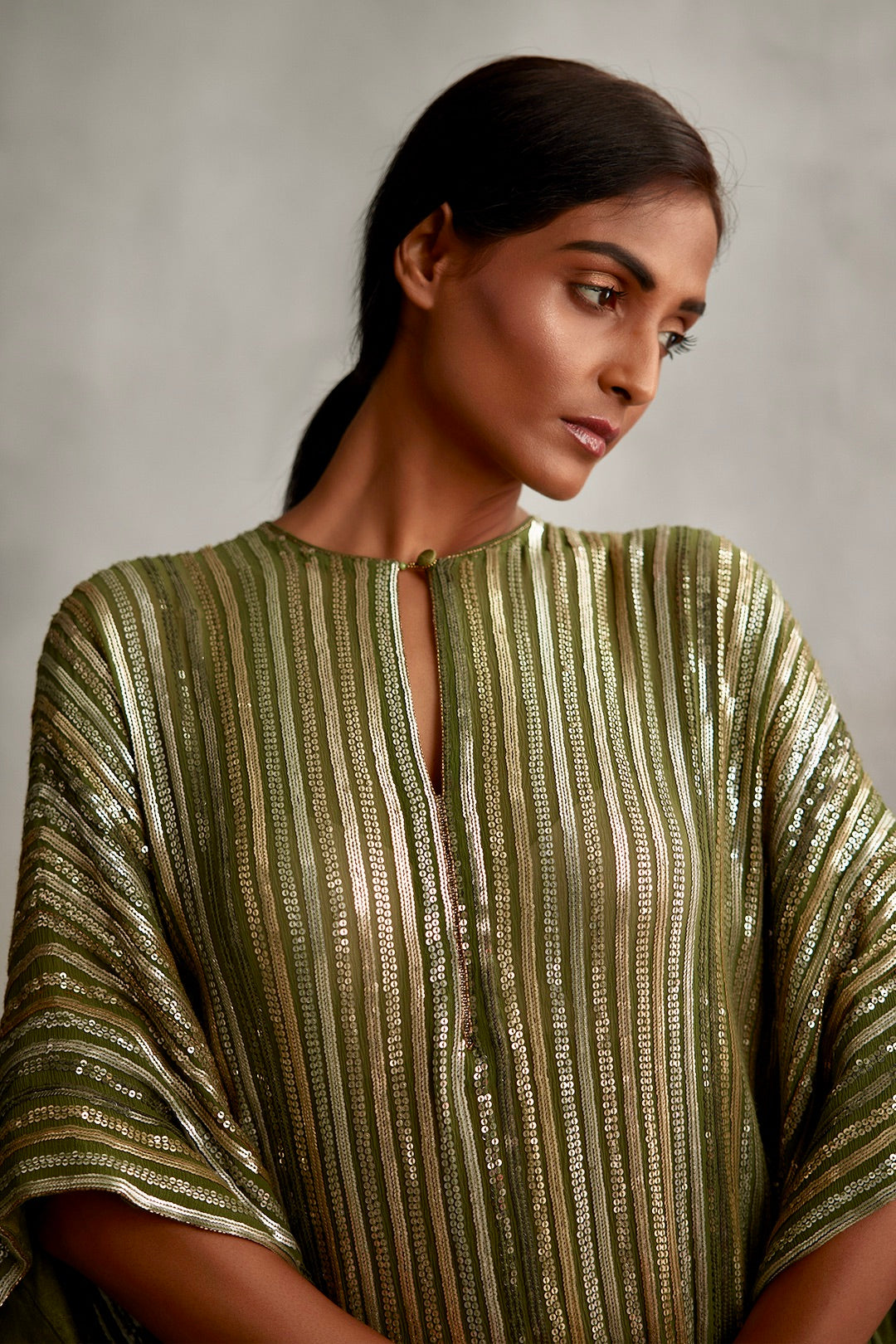 Kaftan Set in Small Sequin Embroidery