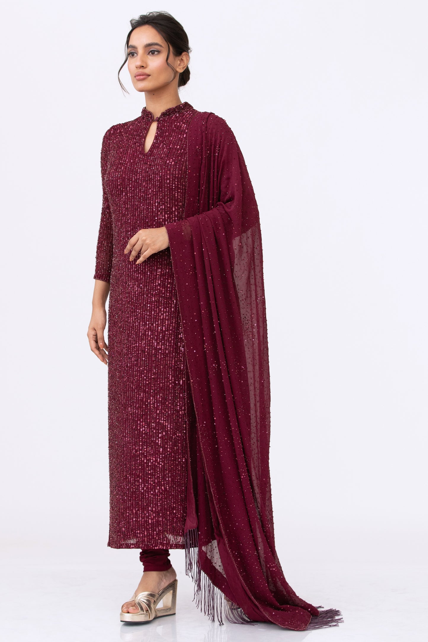 Kurta Set in Line Sequins Embroidery