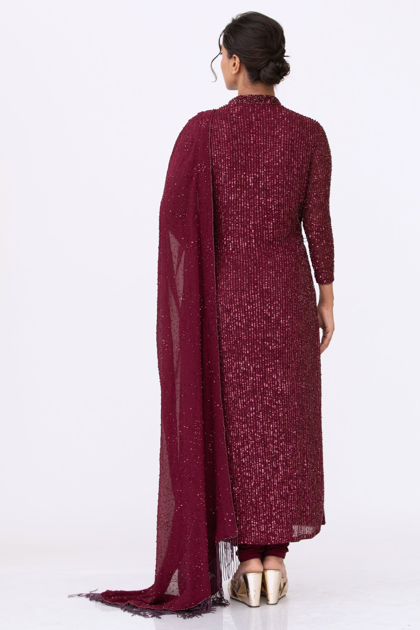 Kurta Set in Line Sequins Embroidery