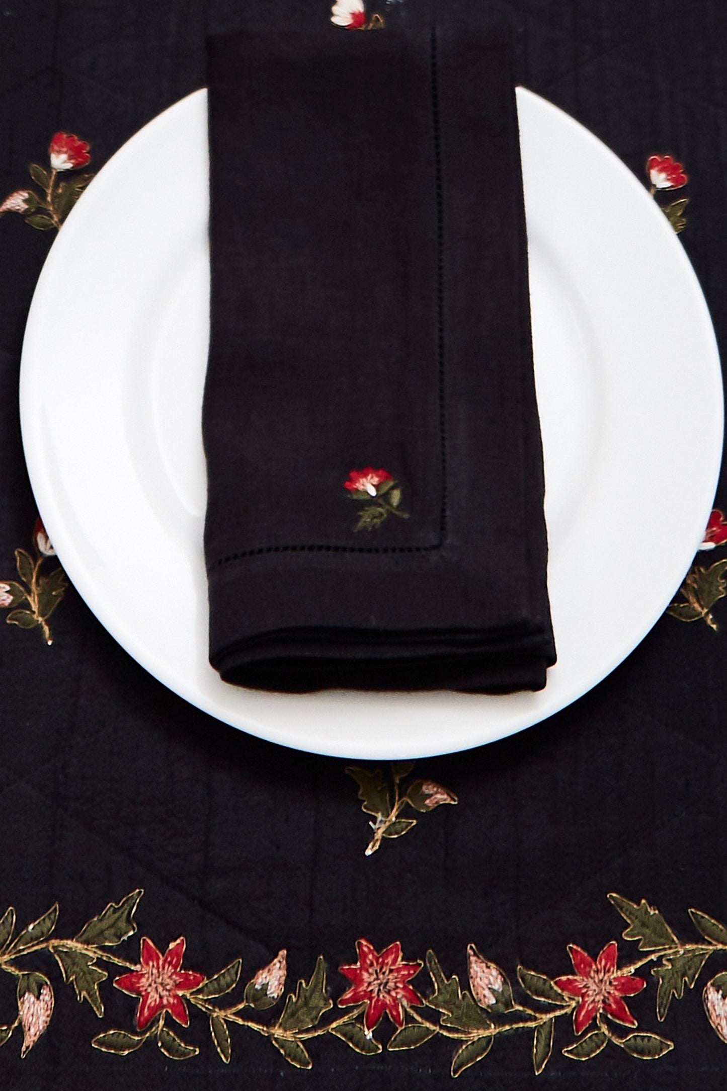 Black Napkin in Linen