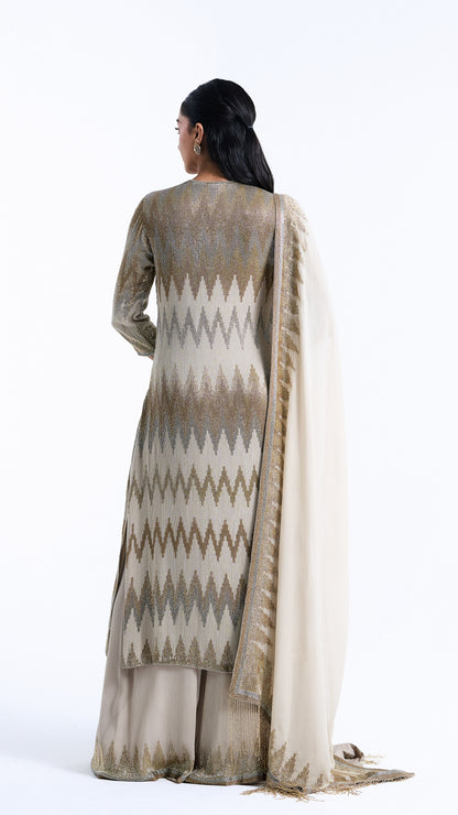 Kurta Set in Zig Zag Cutdana Embroidery