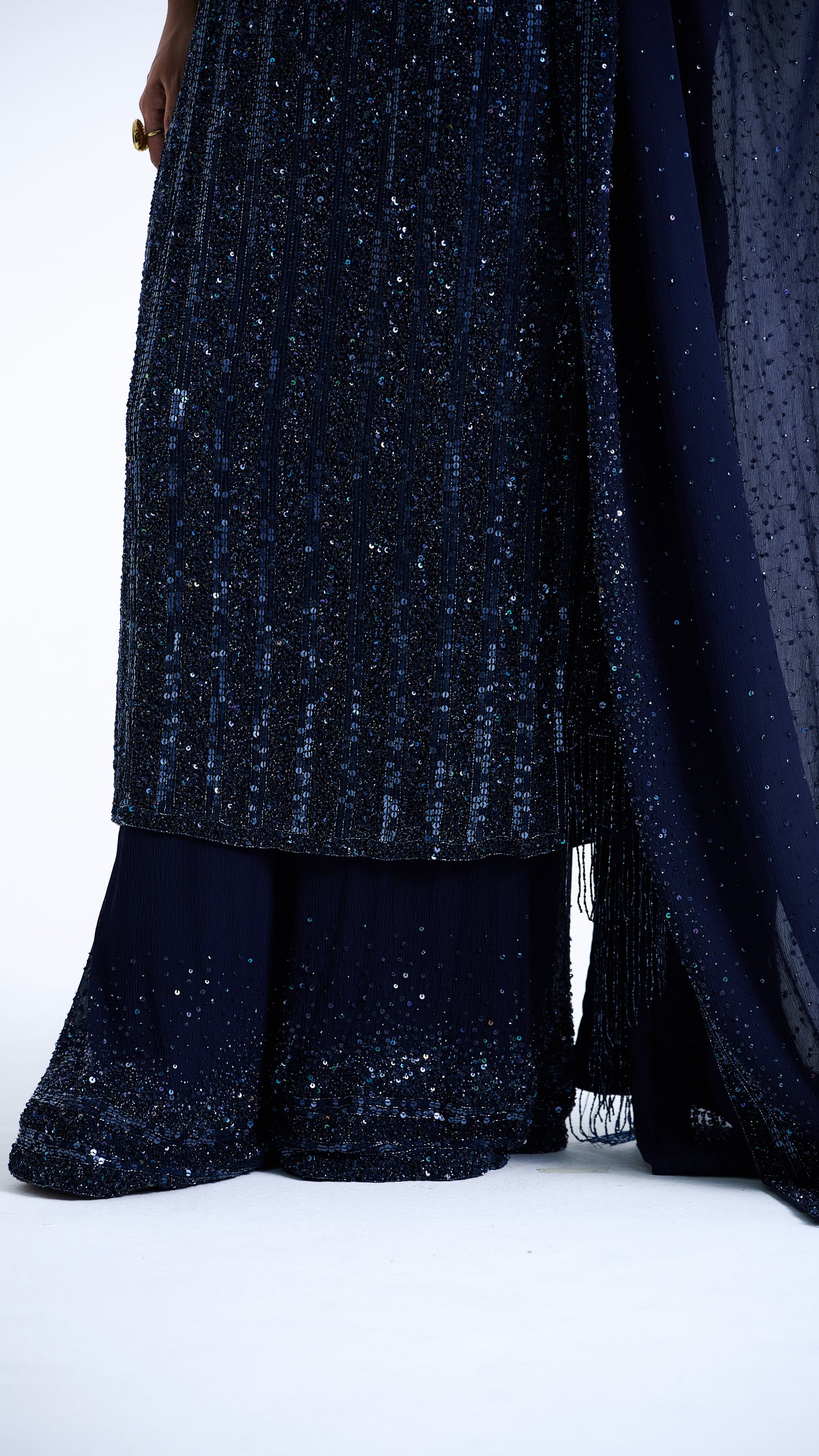 Kurta Set in Mixed Line Sequin Embroidery