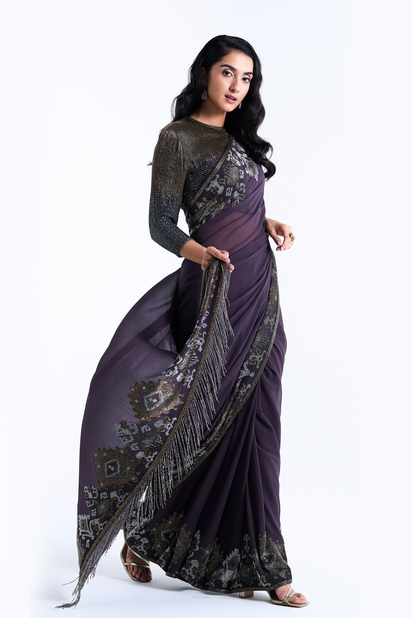 Sari Set in Ikkat Cutdana Pattern