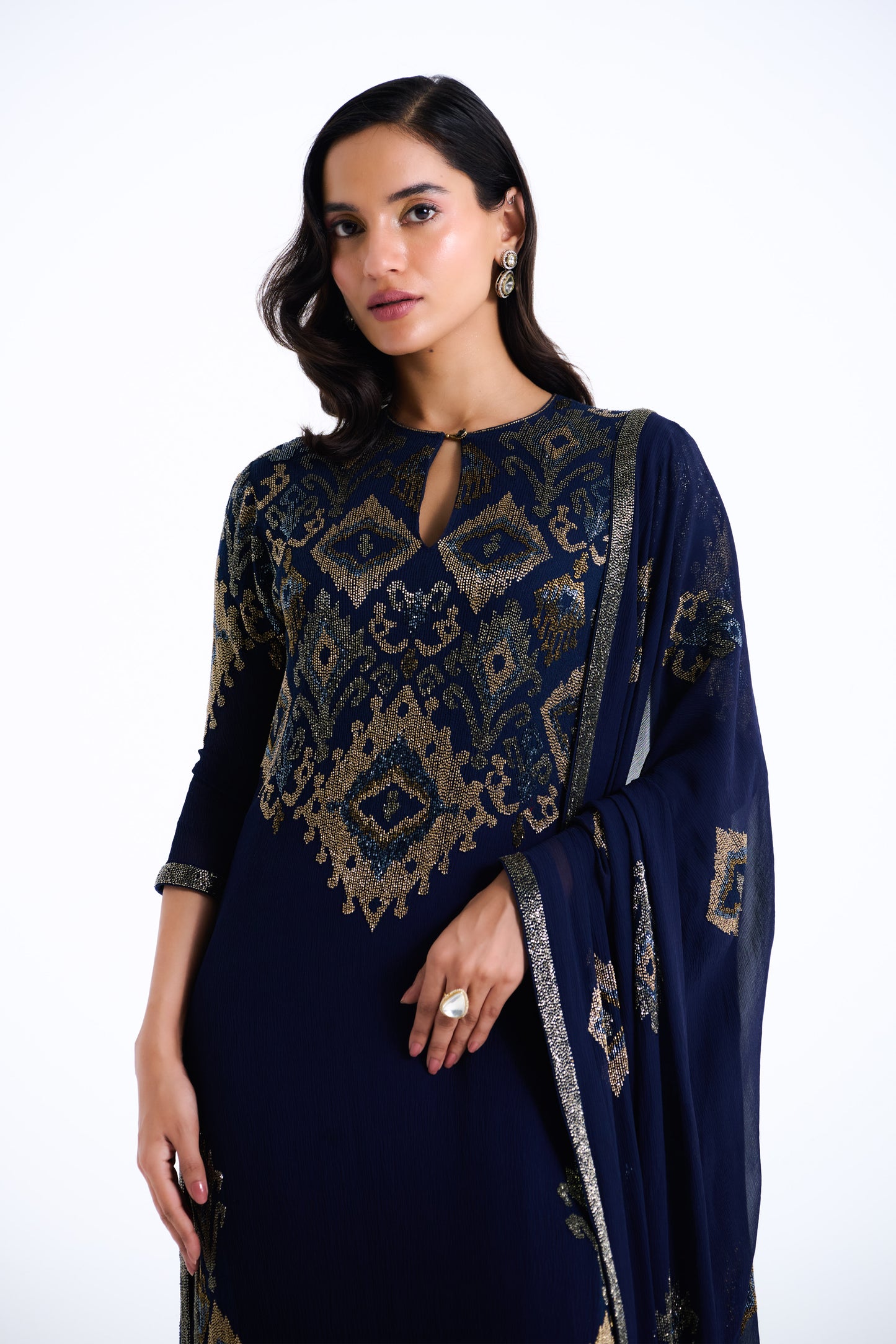 Kurta Set in Ikkat Cutdana Embroidery