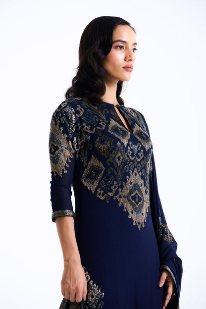 Kurta Set in Ikkat Cutdana Embroidery